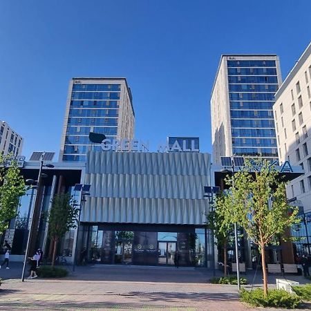 Green Quarter Business Class Apartments Astaná Exterior foto